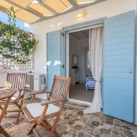 Kristen's & Lägenhet Adamantas (Milos)