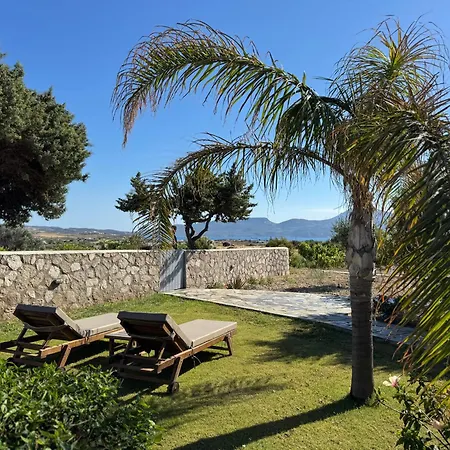 Kristen's Studio&apartments * Adamantas (Milos)
