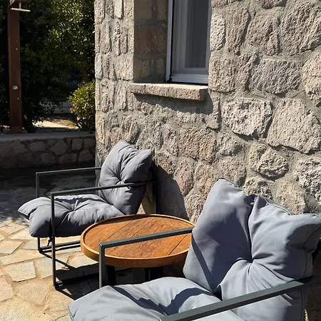 Apartman Kristen's & *